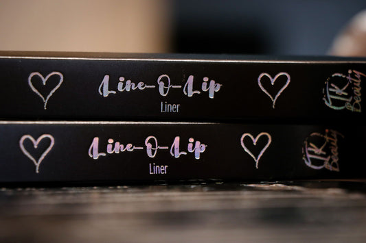 LineOLip Liner